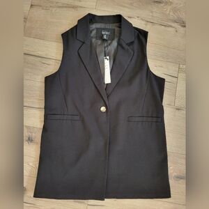 Nicole Miller Black Sleeveless Blazer